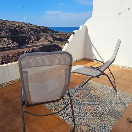 Casa Lina Sardina 公寓