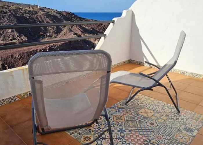 Casa Lina Sardina Apartment